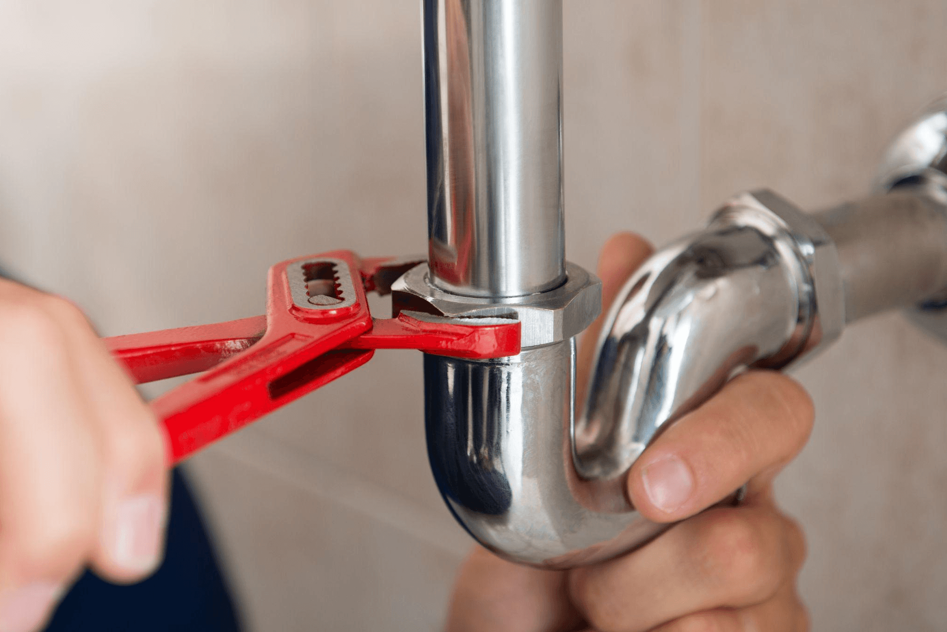 How to Fix a Leaking Pipe: Step-by-Step Guide to Stop the Leak Fast content image 1